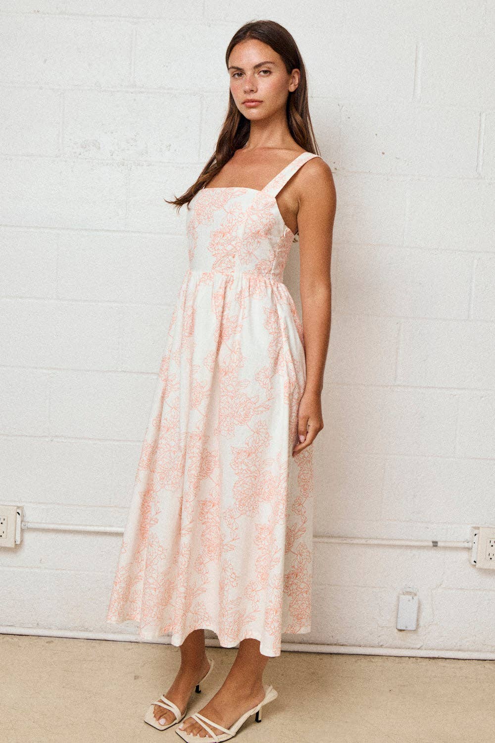 PD17933 - Chloe Sleeveless Midi Dress