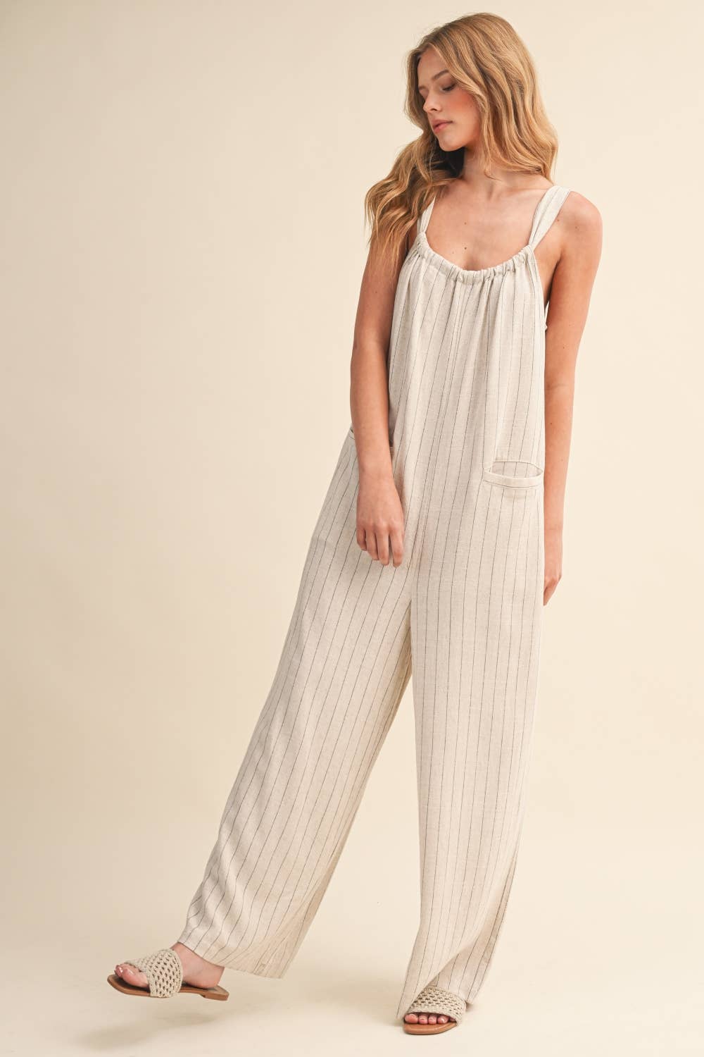 IJP3259 PINSTRIPE RELAXED FIT SLEEVELESS JUMPSUIT