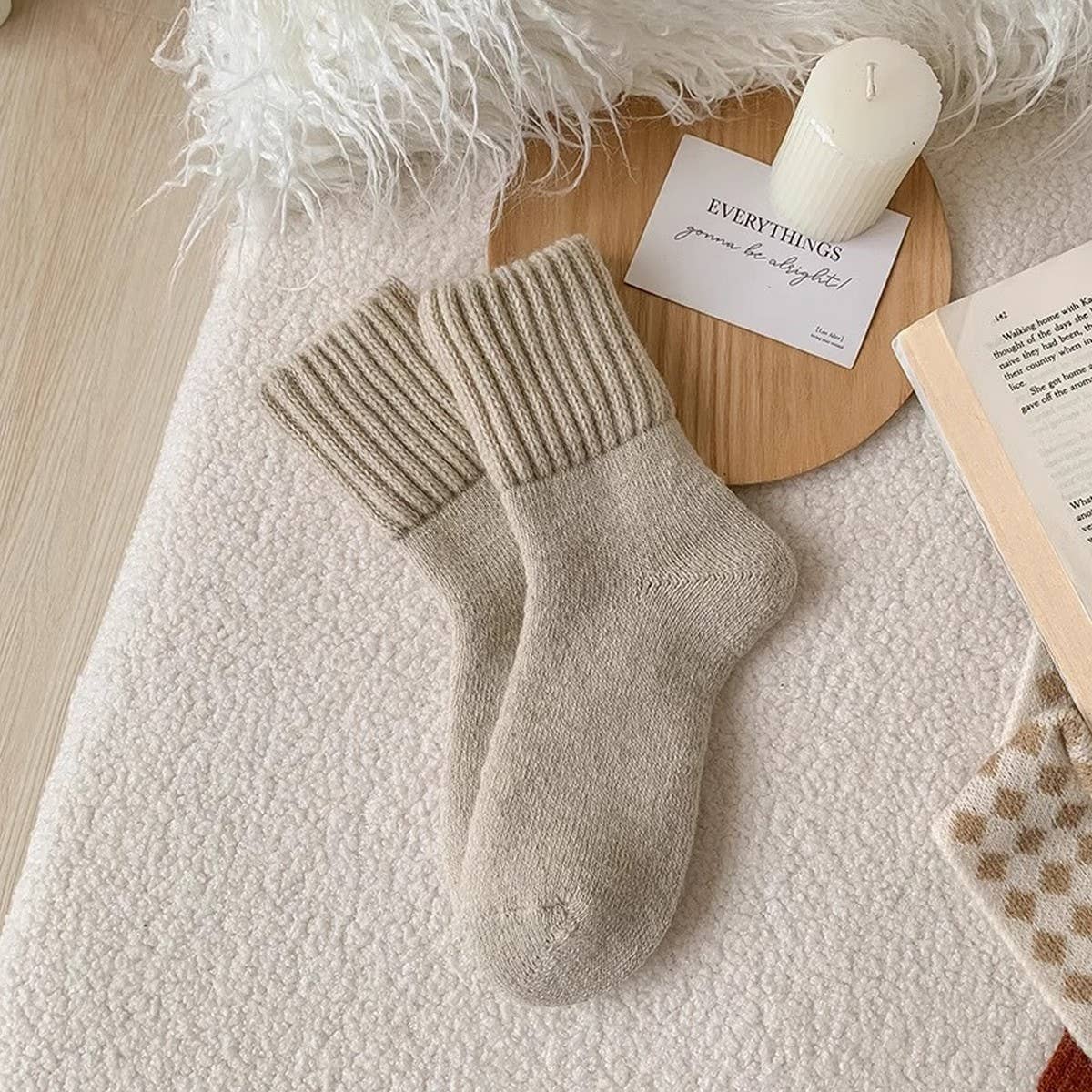 Brown Thick Crew Socks Women Winter Warm Cozy_CWMS02814