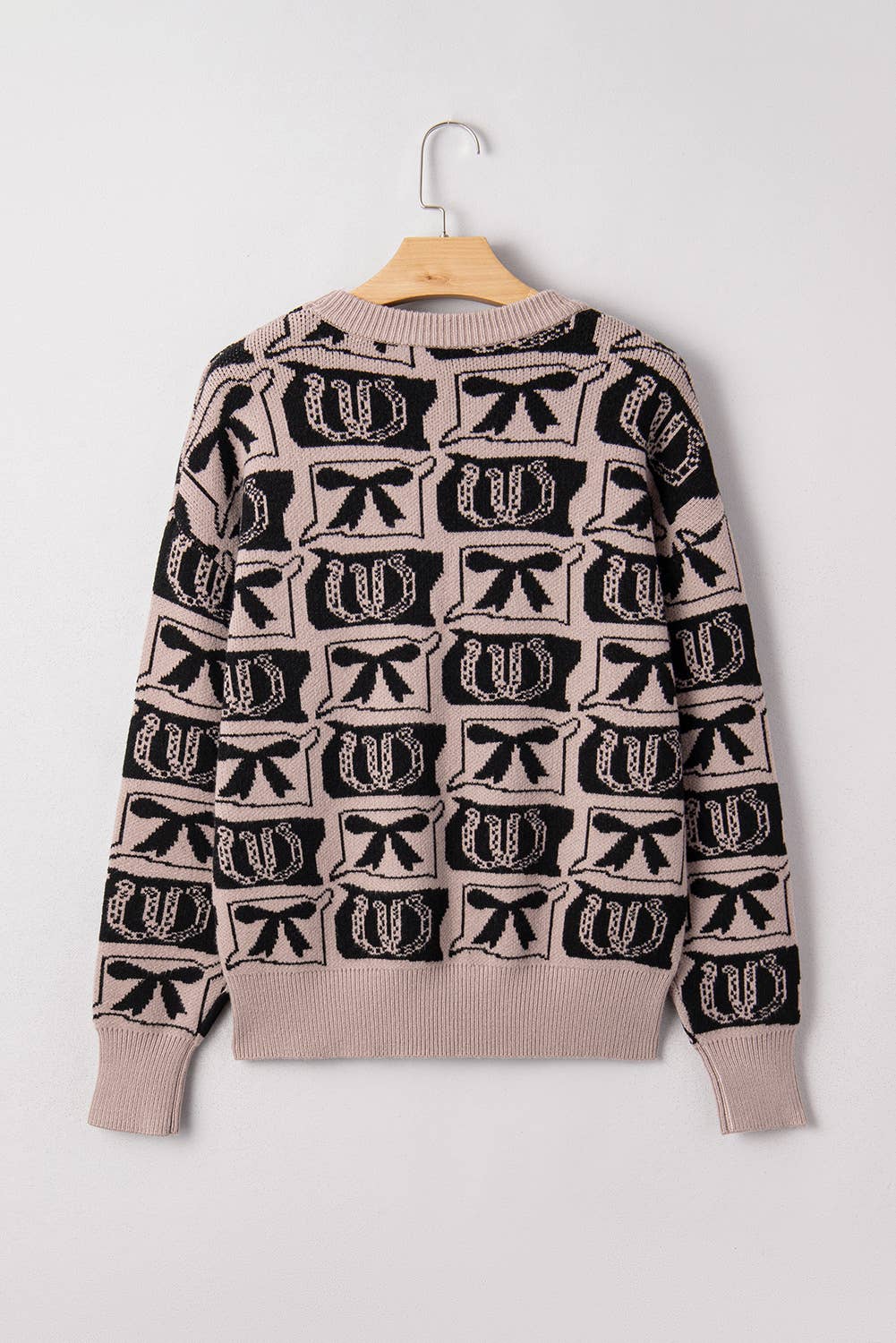 Bows Horseshoes Pattern Western Plus Size Sweater (S-4X)