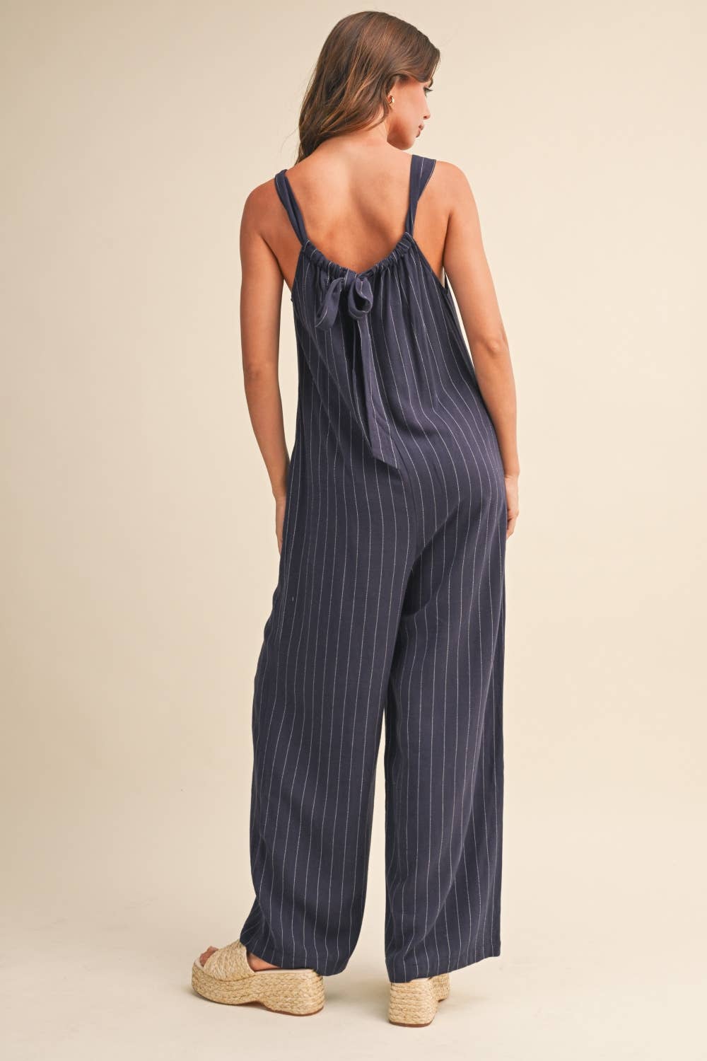 IJP3259 PINSTRIPE RELAXED FIT SLEEVELESS JUMPSUIT