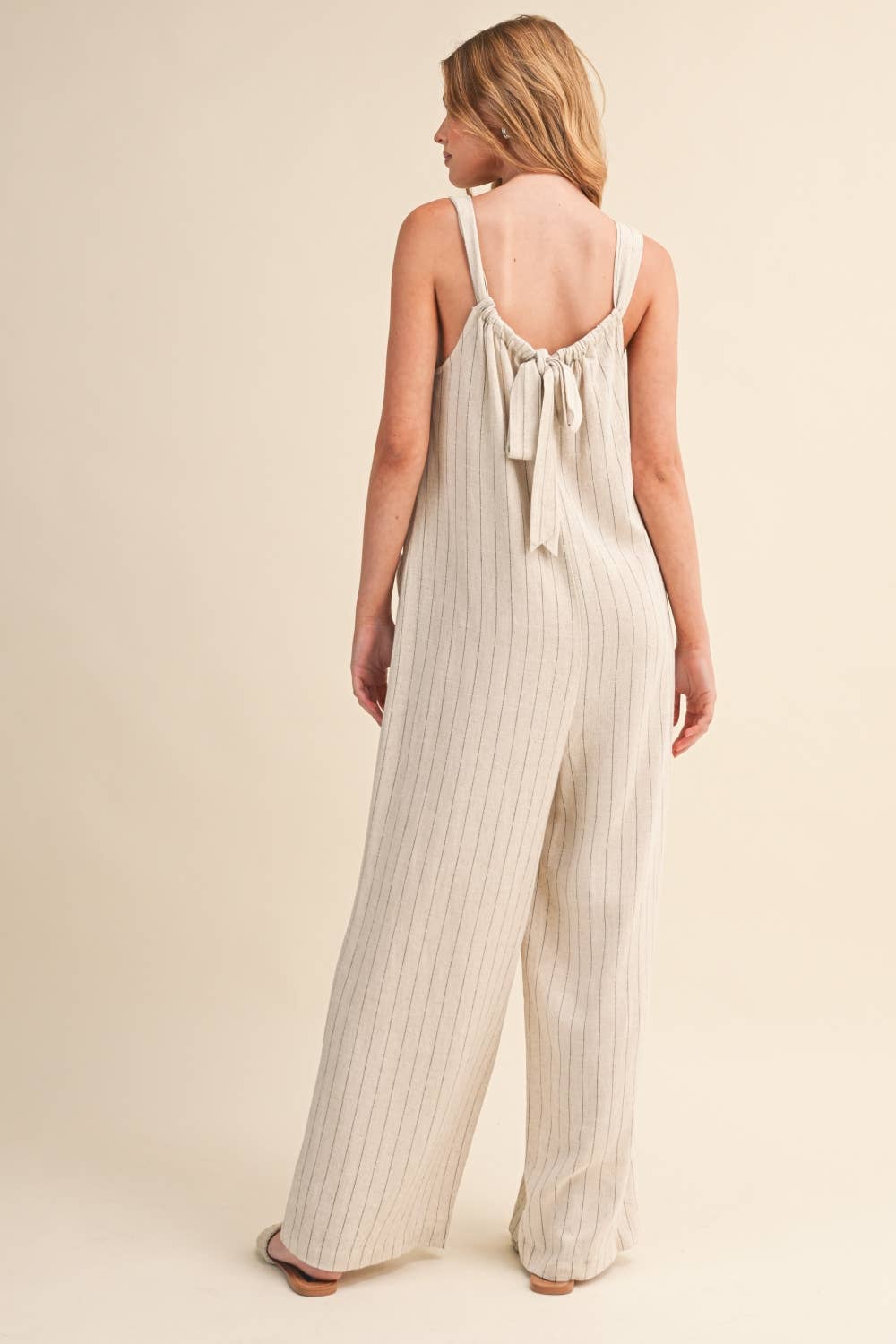 IJP3259 PINSTRIPE RELAXED FIT SLEEVELESS JUMPSUIT