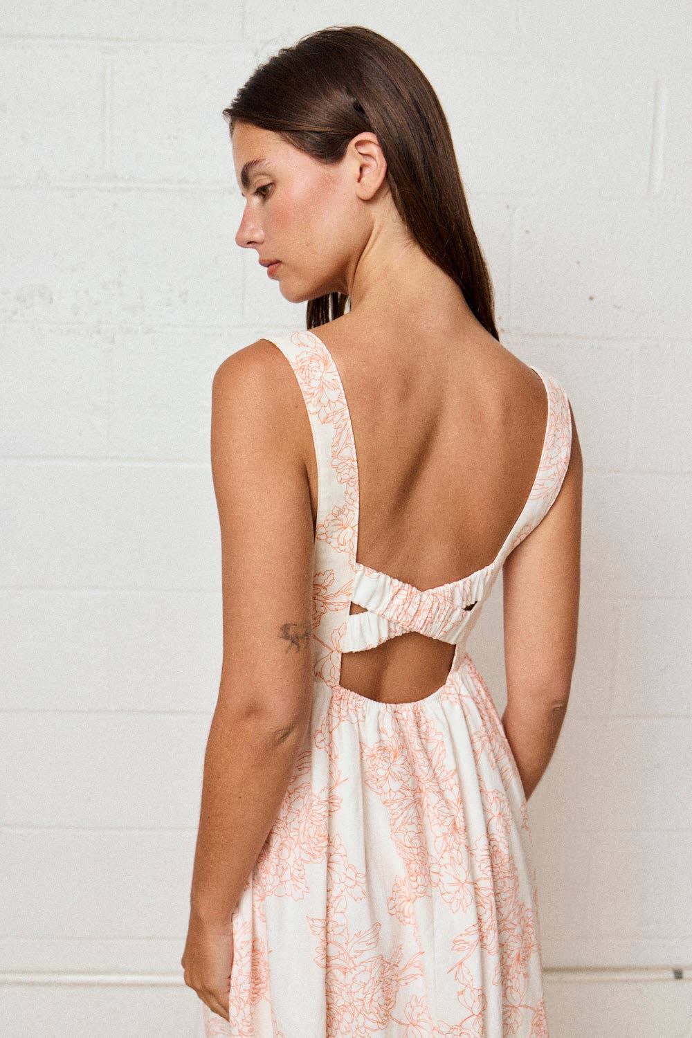 PD17933 - Chloe Sleeveless Midi Dress